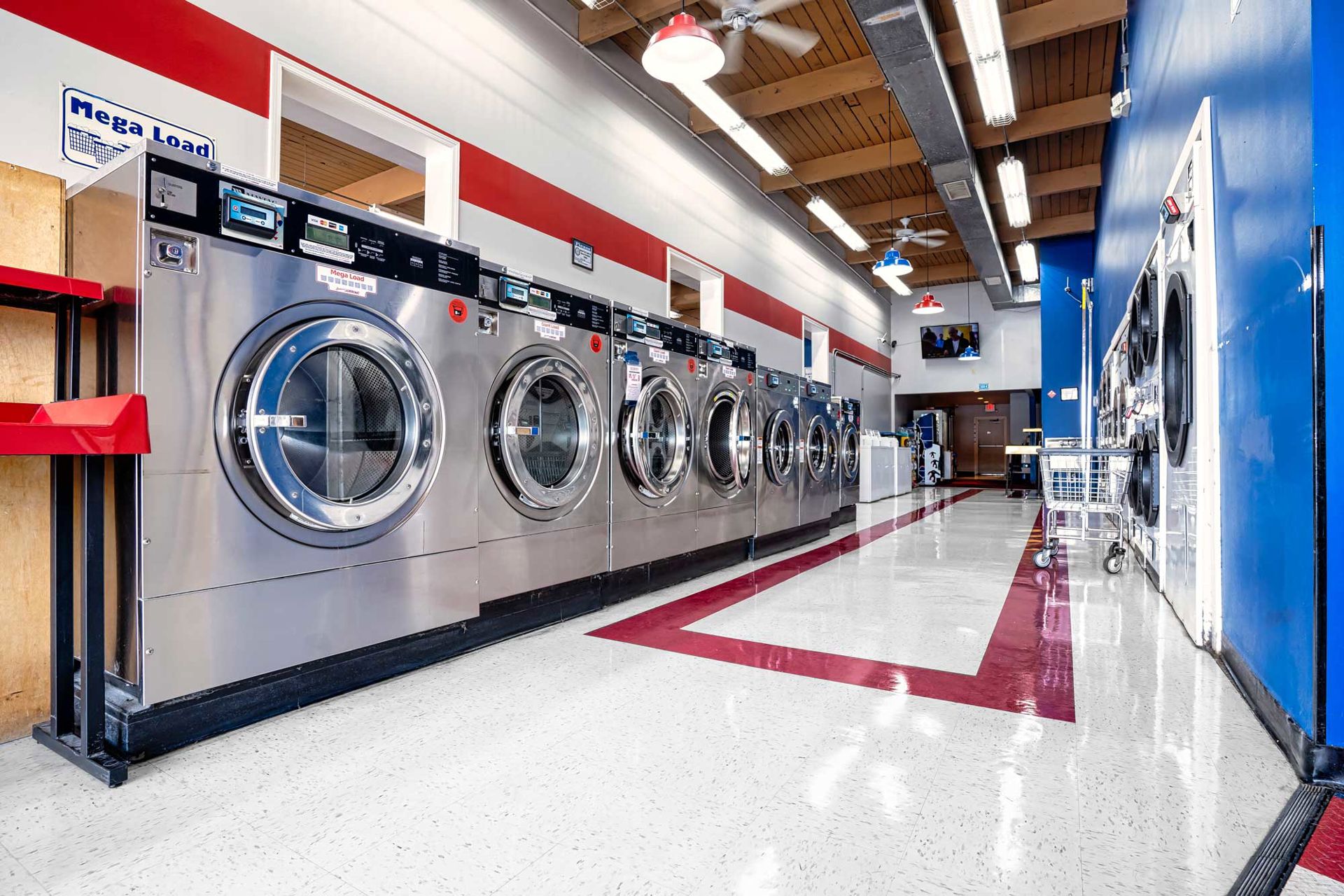 Lawrence Laundry 03